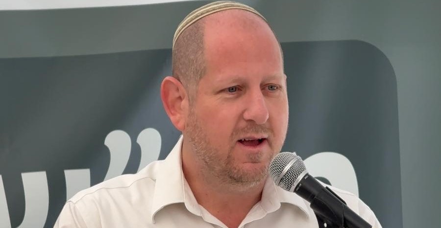 עוזאל ותיק. צילום: דוברות קדומים