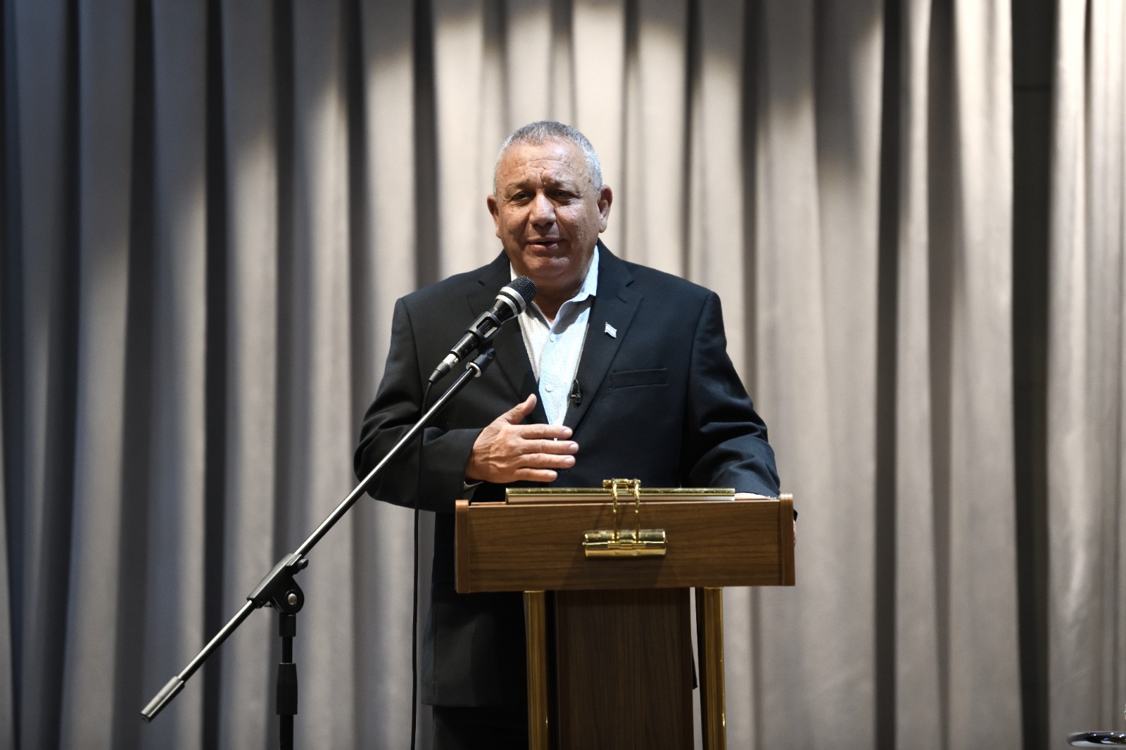 בונה על הערבים, על סגלוביץ' ועל נאמנות מוחלטת של חברי הרשימה שלו. איזנקוט. צילום: גילי יערי, פלאש 90